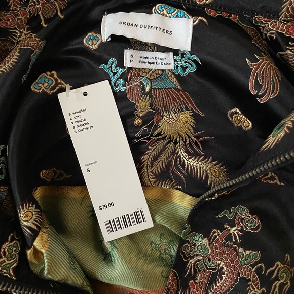 NWT URBAN OUTFITTERS black chinoiserie Unisex zip front jacket, sz men’s small. - Picture 6 of 8